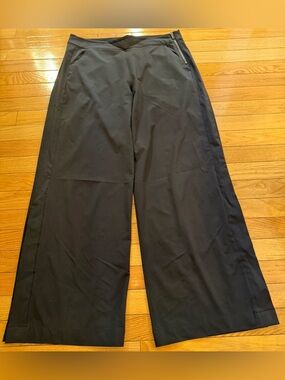 Athleta Black Gramercy Track Trouser Pants Wide Leg Women’s 8